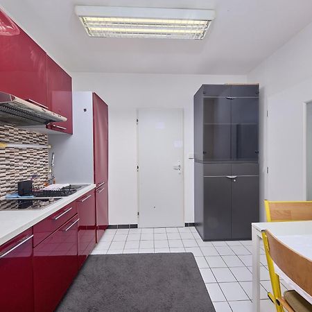 Destiny Apartment 브라티슬라바 외부 사진