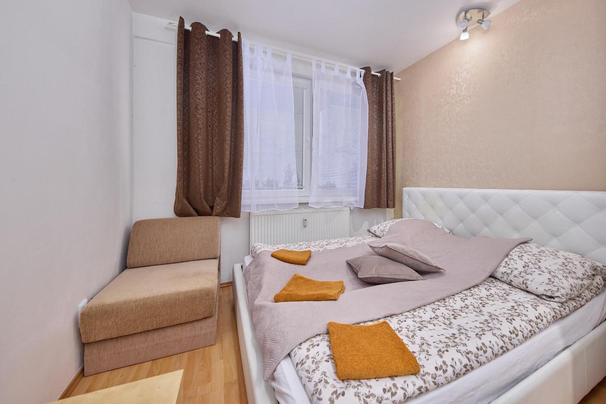 Destiny Apartment 브라티슬라바 외부 사진